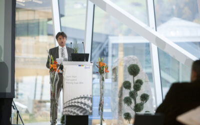 SYMPOSIUM IN LIENZ: DURST SETZT AUF WELLPAPPE