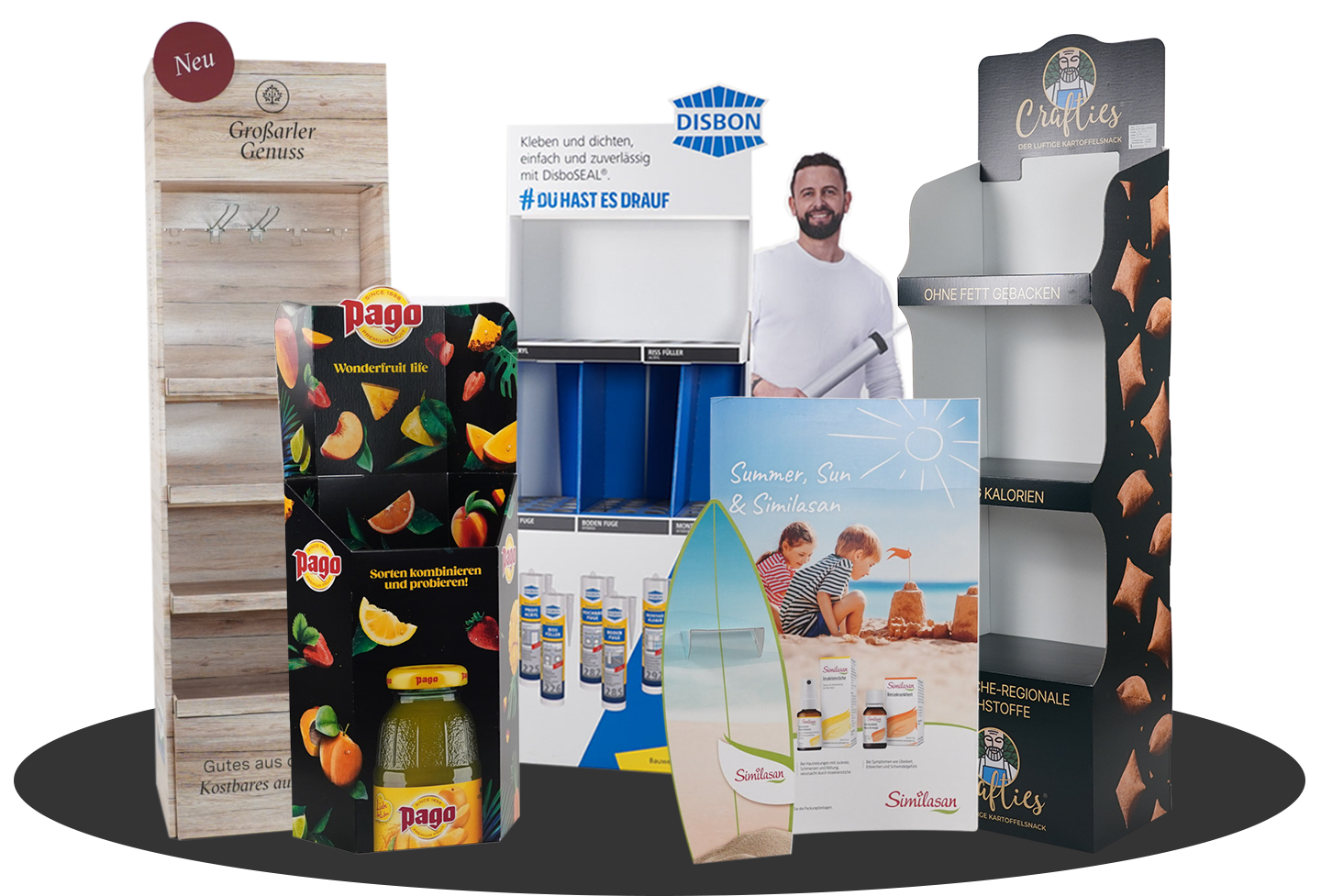 Collage von POS-Displays und Schaufensterdekoration aus Wellpappe